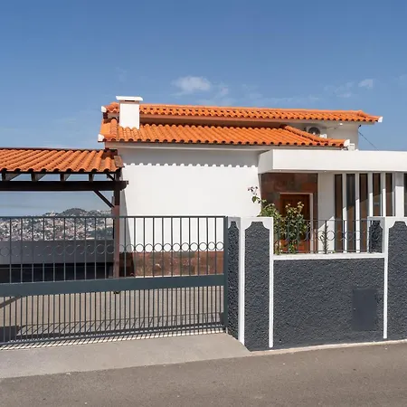 Valeria Villa Funchal (Madeira)