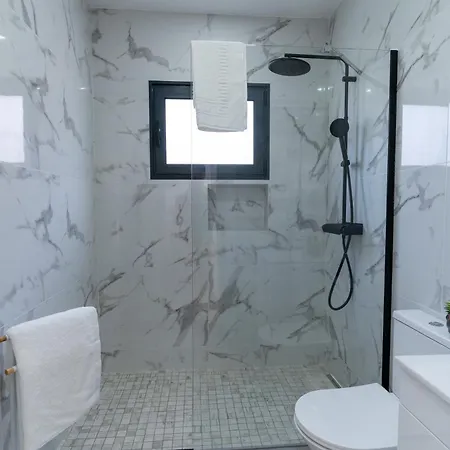 Valeria Вилла *