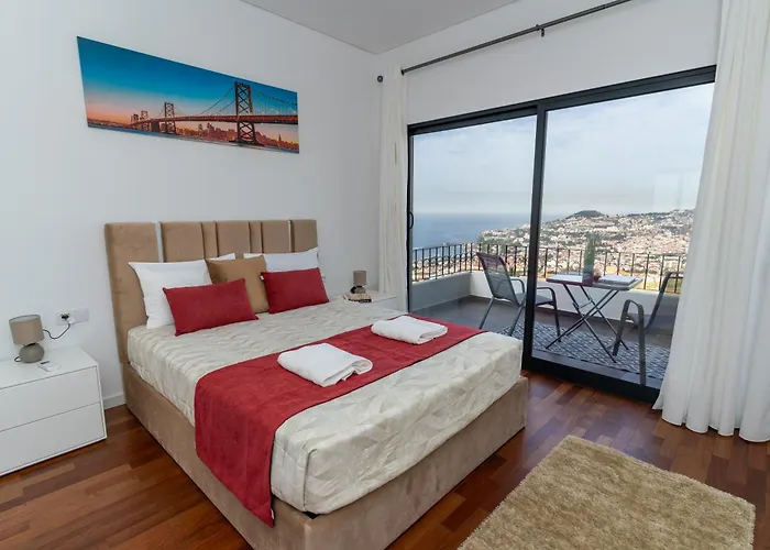 Valeria Funchal (Madeira)