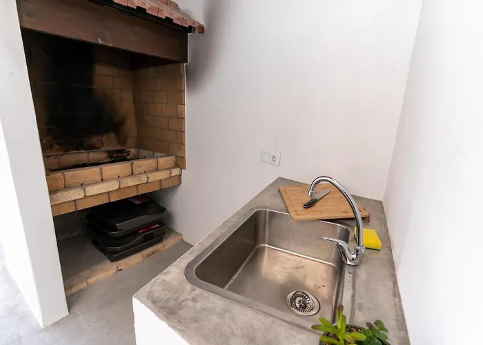 Valeria Villa Funchal (Madeira)