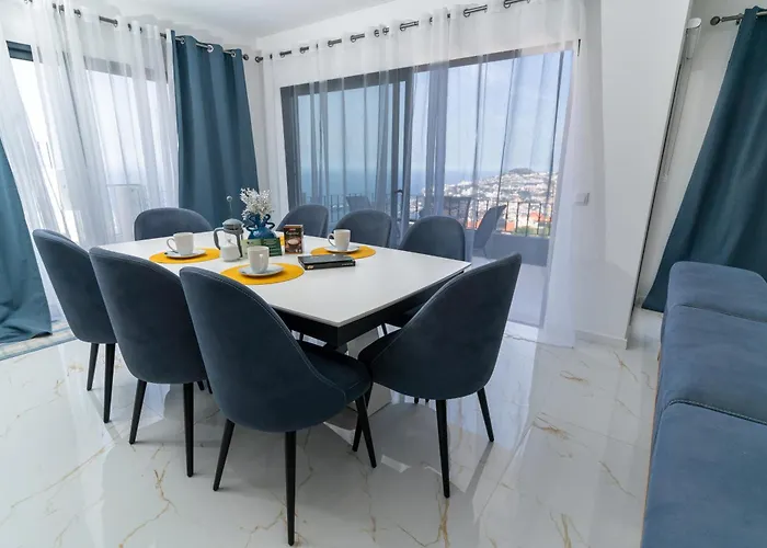 Valeria * Funchal (Madeira)